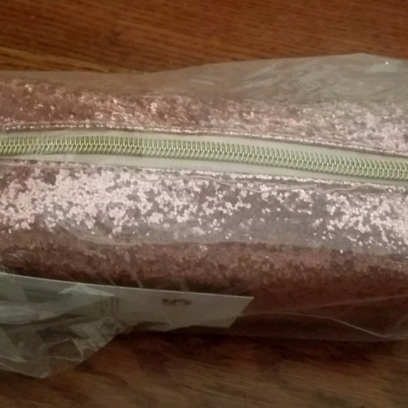 Cosmetic Bag Travel Makeup Case Multifunctional - Picture 6 of 8